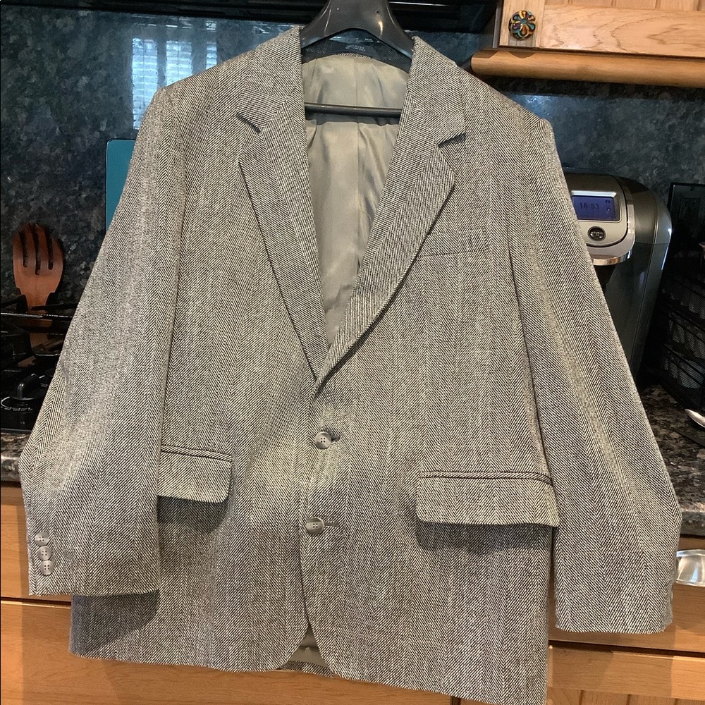 MENS HAGGAR SPORT COAT BLACK & WHITE TWEED TYPE